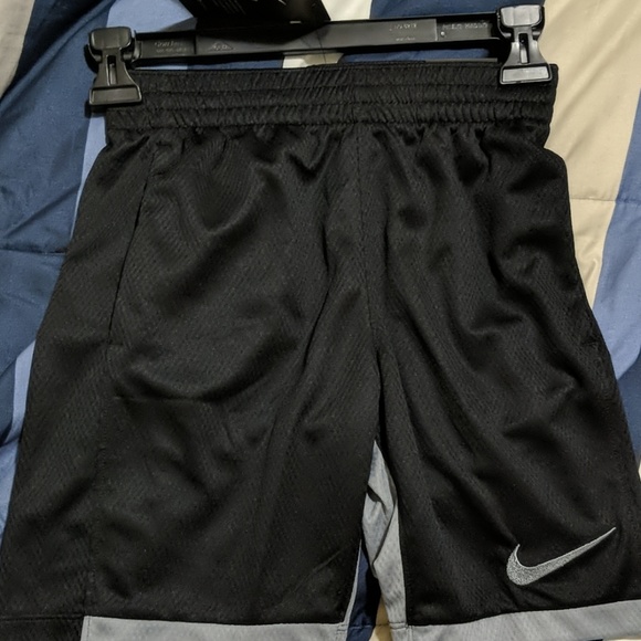 nike dri fit trophy shorts